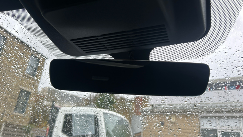 Nissan Juke 1.0 DiG-T N-Connecta 5dr DCT Petrol Hatchback